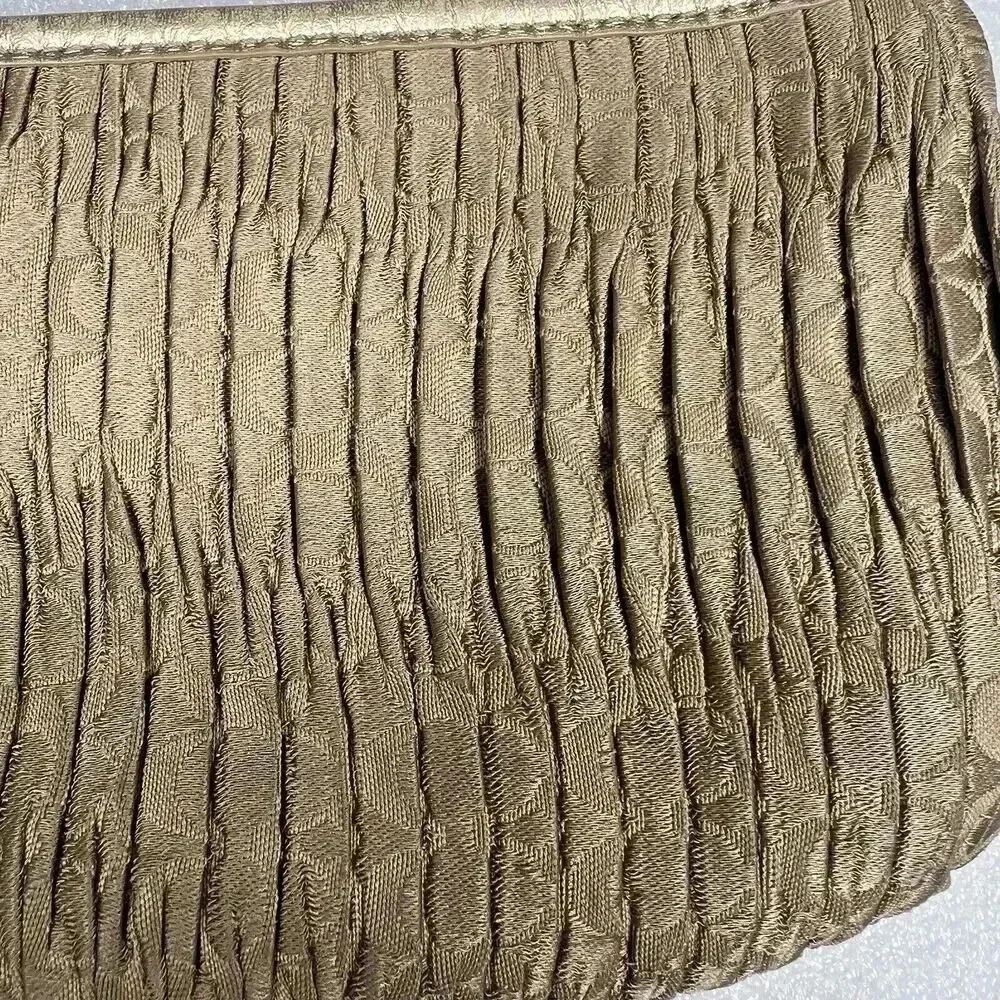COACH Signature Madison Gold Gathered Pleated Leather‎ Strap Handbag Wristlet - Picture 6 of 13
